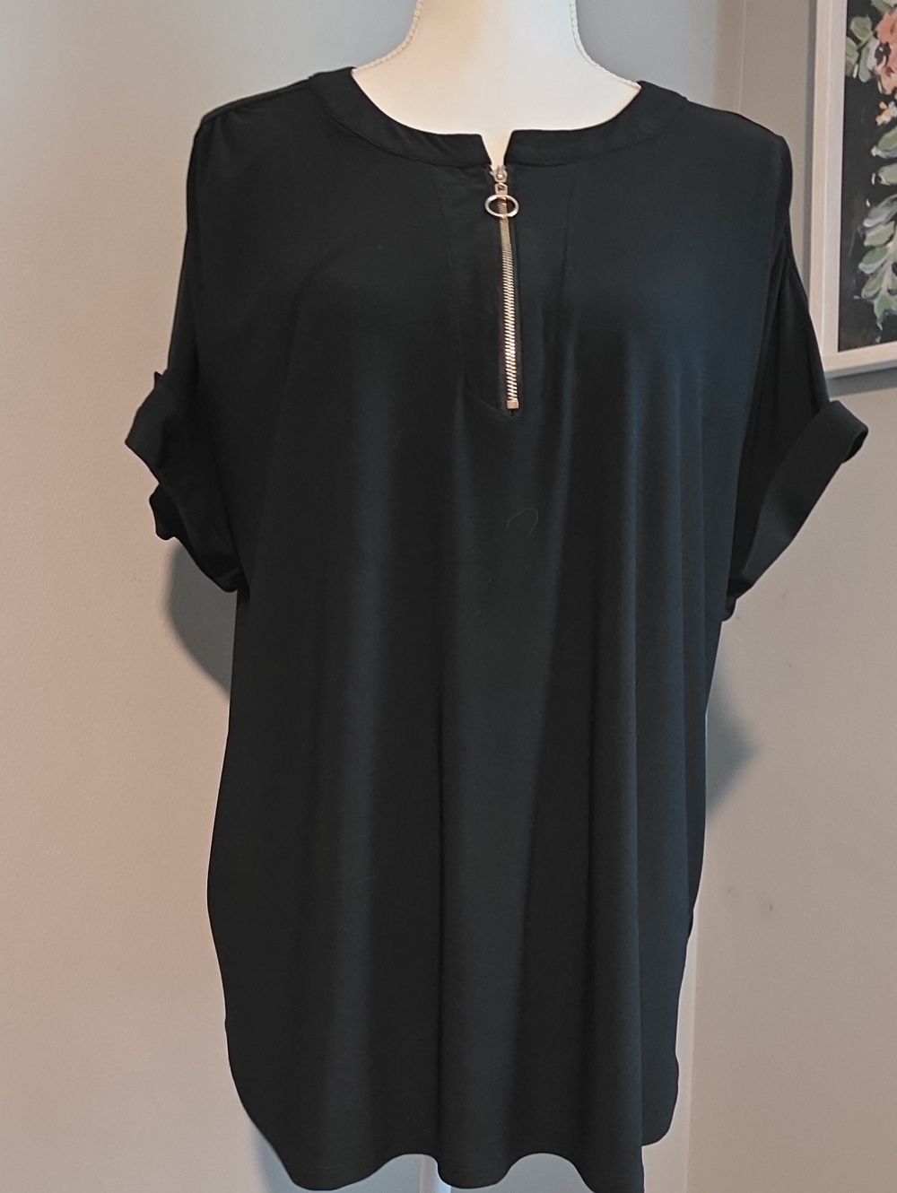 Black Short-Sleeve Zip-Front Tunic Top Size 2X